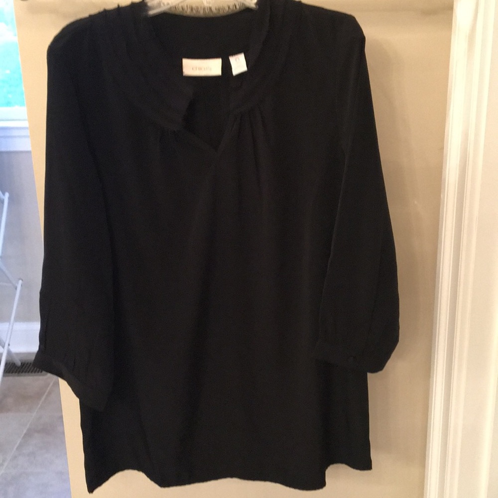 Black top - Chico’s size 0